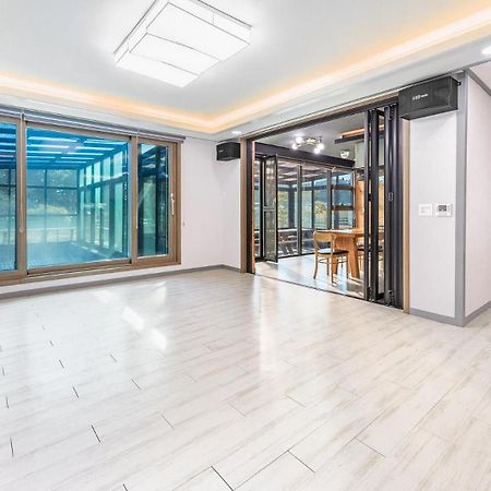 Daebudo Juni Pension Ansan Ngoại thất bức ảnh