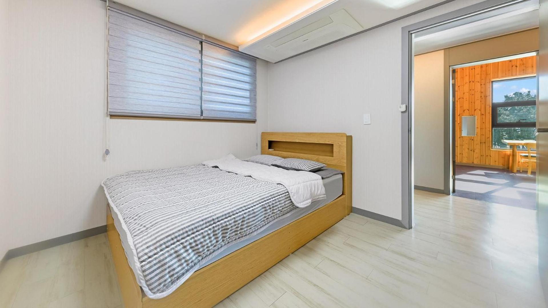 Daebudo Juni Pension Ansan Ngoại thất bức ảnh