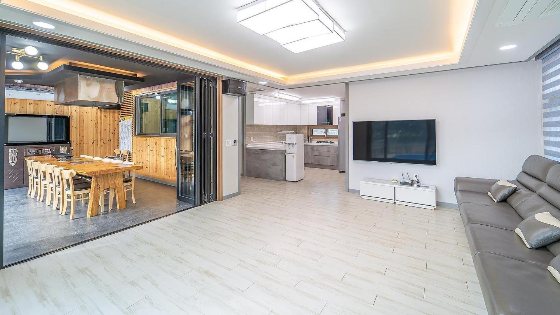 Daebudo Juni Pension Ansan Ngoại thất bức ảnh